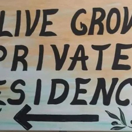 Olive Grove Private